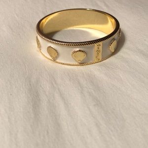 NWOT Lilly Pulitzer Shell Bangle